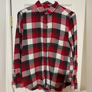 Women's American Eagle Outfitters flannel. Boyfriend fit.